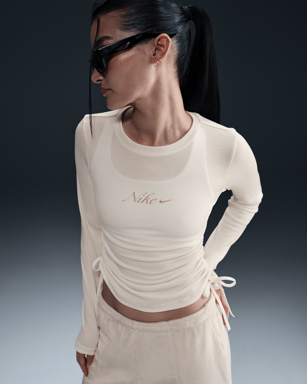 Nike Sportswear 女款羅紋長袖短版上衣 - Sail/Fossil Stone