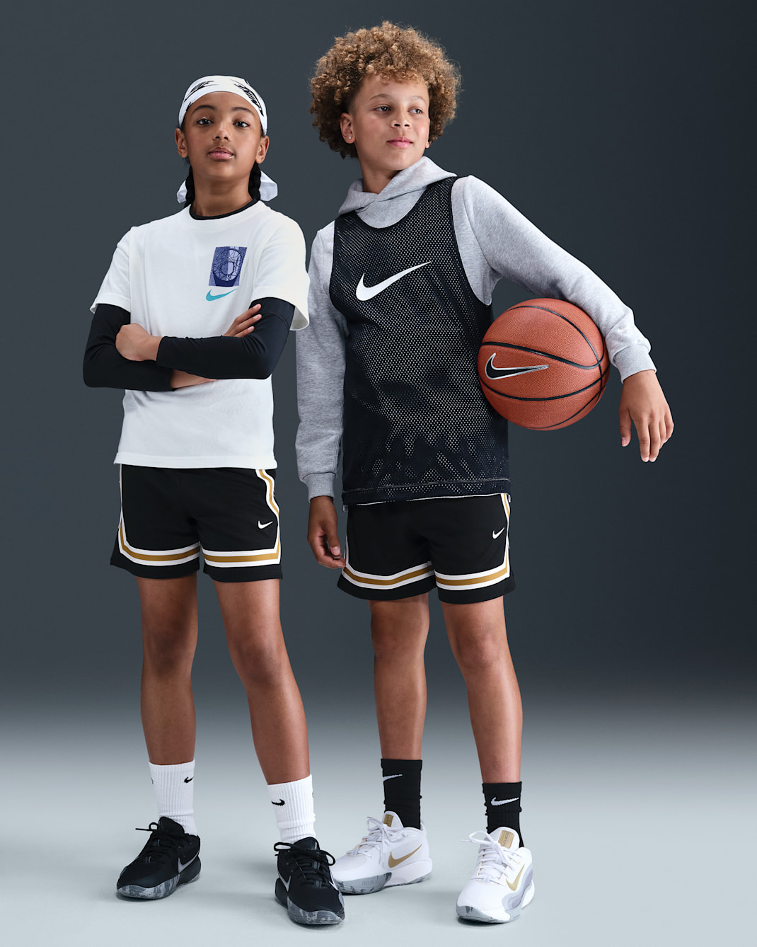 Shorts de básquetbol Dri-FIT de 13 cm para niños talla grande Nike Crossover - Negro/Limón brillante/Blanco