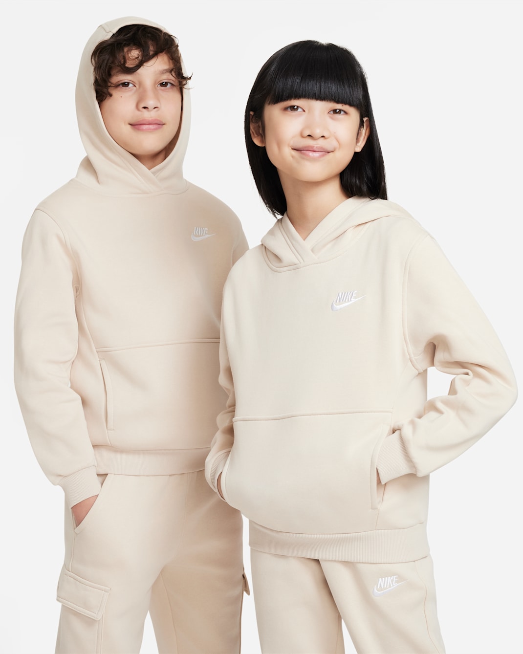 Nike Sportswear Club Fleece Big Kids' Pullover Hoodie - Sanddrift/White