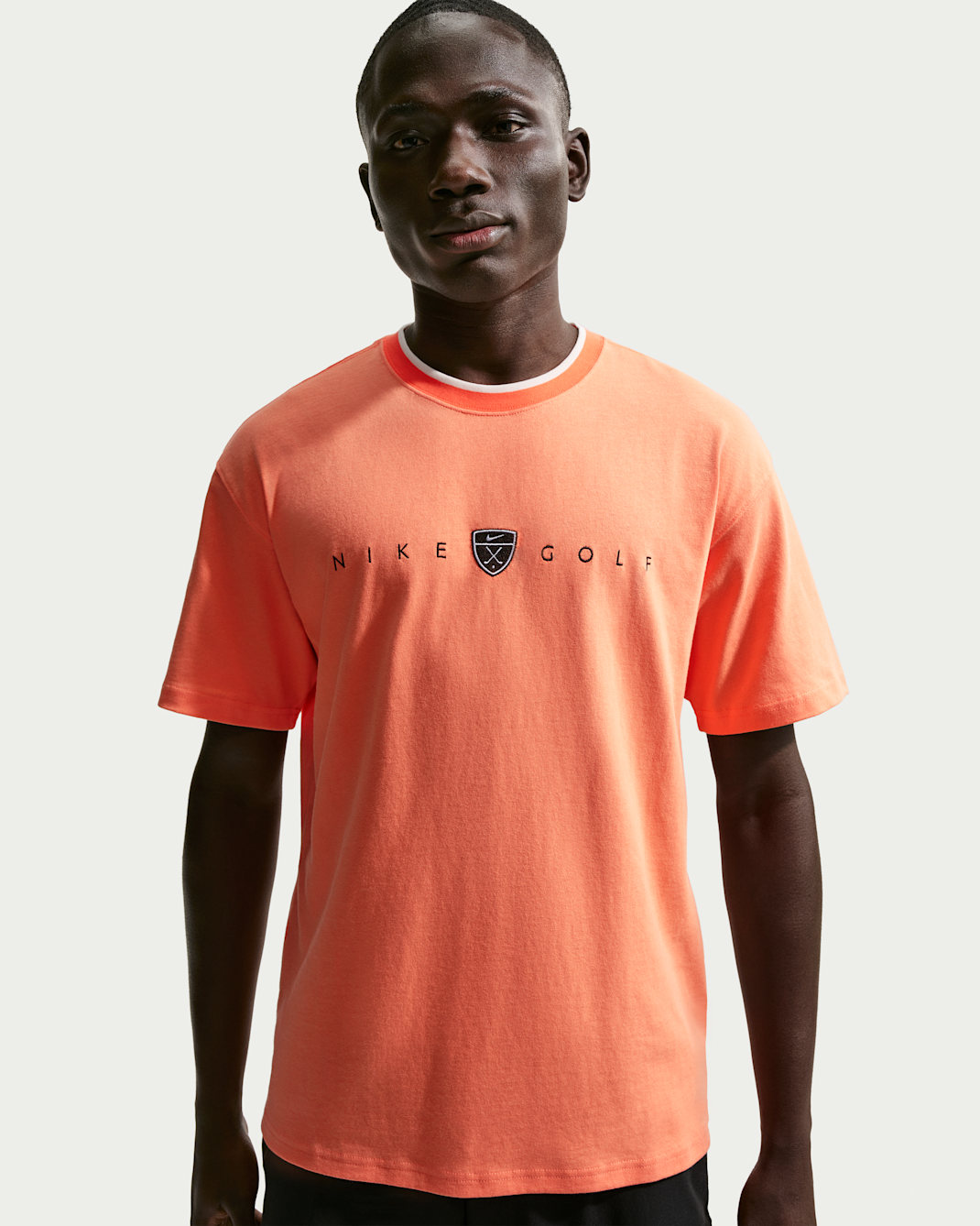 Pánské golfové tričko Nike s volným střihem - Orange Frost