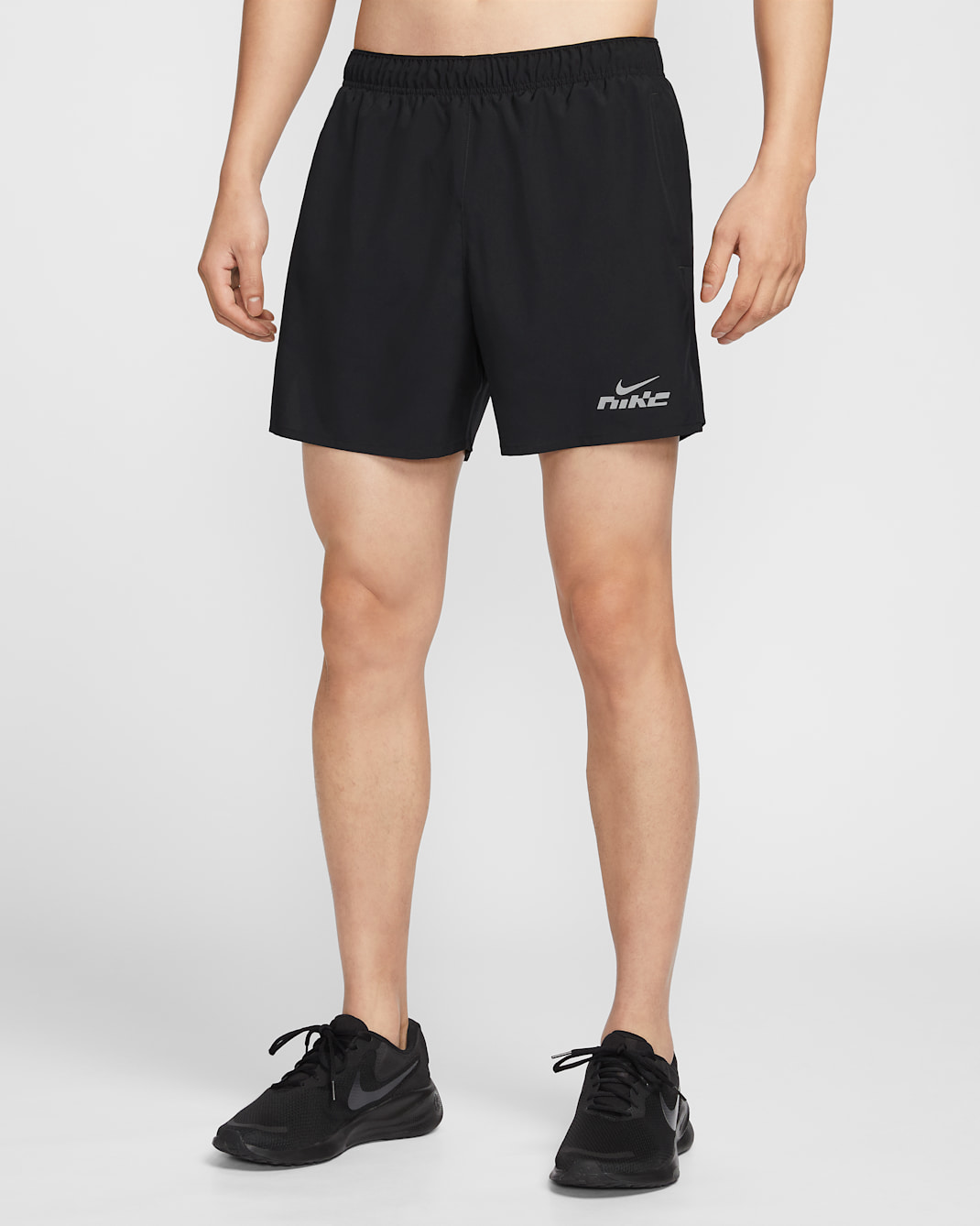 Nike Challenger Flash Men's Dri-FIT 12.5cm (approx.) Brief-Lined Running Shorts - Black/Black/Black