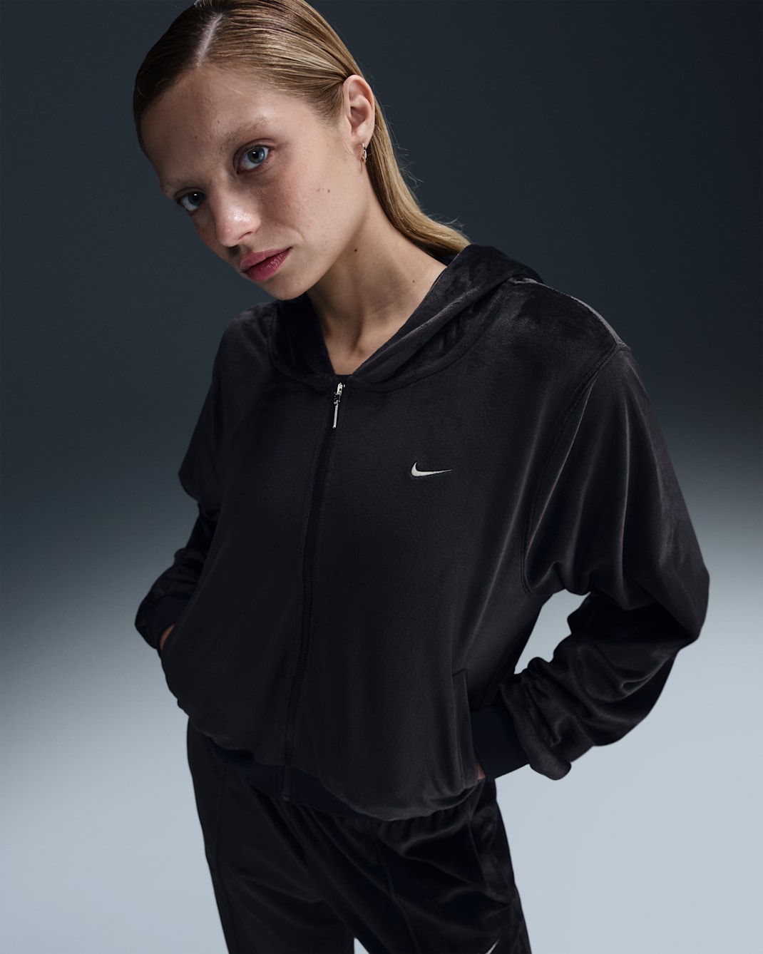Nike Sportswear Chill Knit Women's Loose Velour Full-Zip Hoodie - Black/Sail