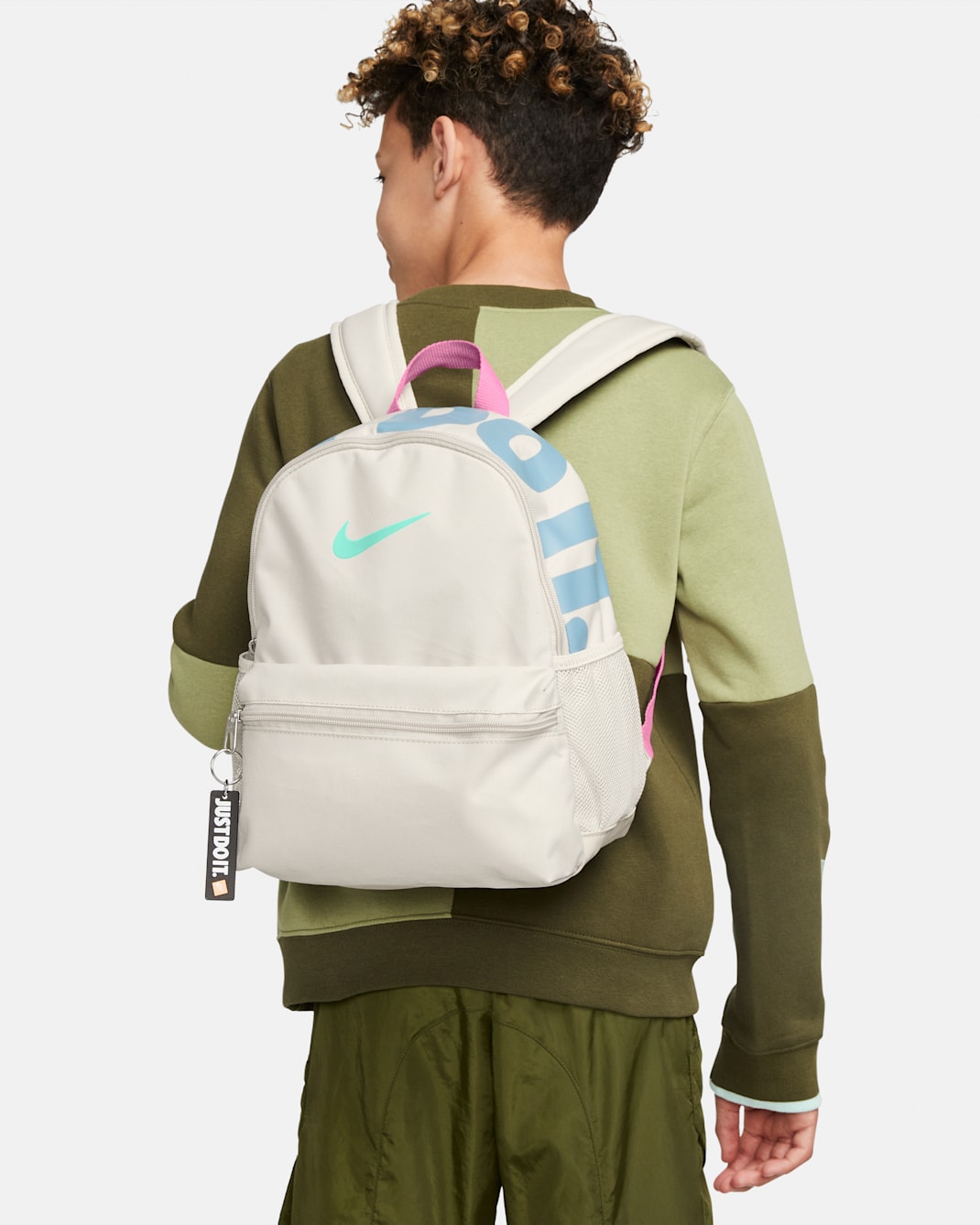 Nike Brasilia JDI Kids' Mini Backpack (11L) - Light Orewood Brown/Black/Emerald Rise