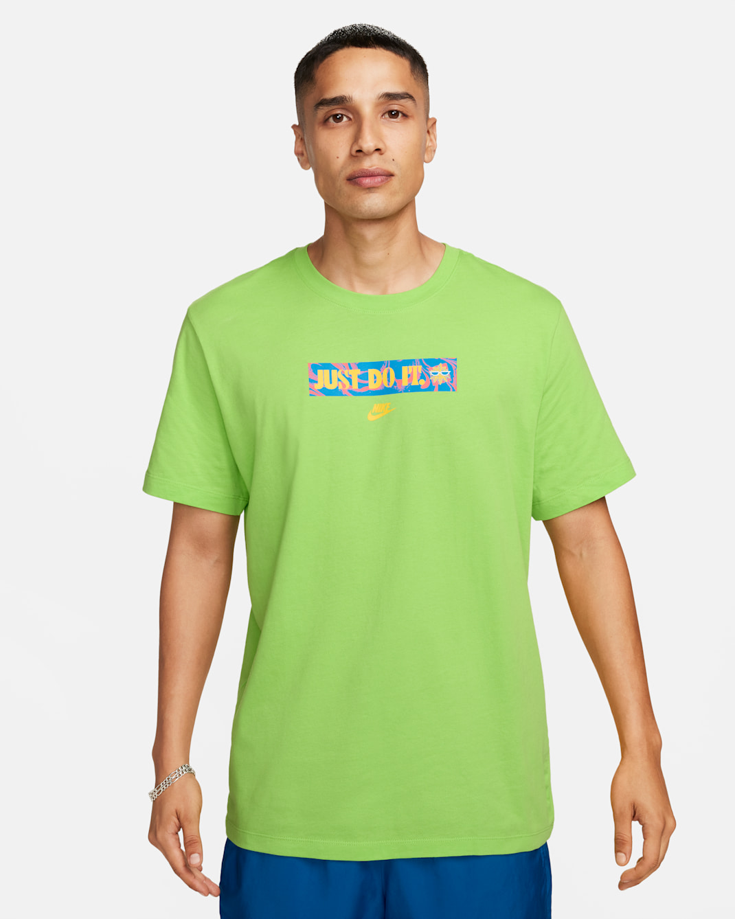 Nike Sportswear T-Shirt - Action Green