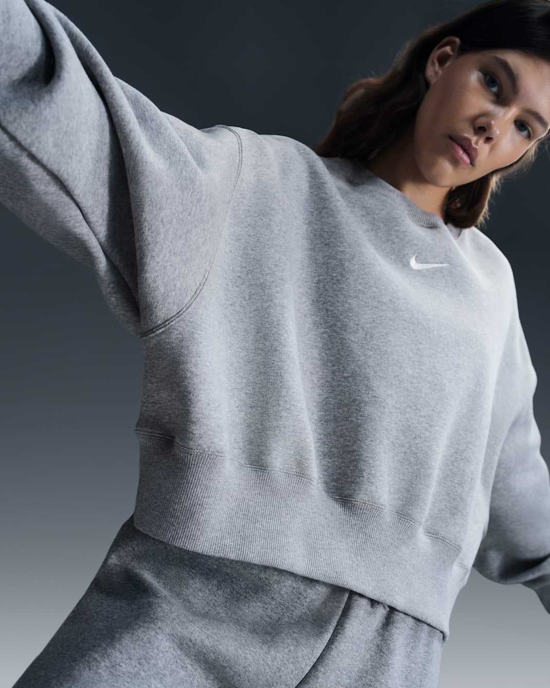 Nike Sportswear Phoenix Fleece Dessuadora over-oversized de coll rodó - Dona - Gris fosc jaspiat/Sail