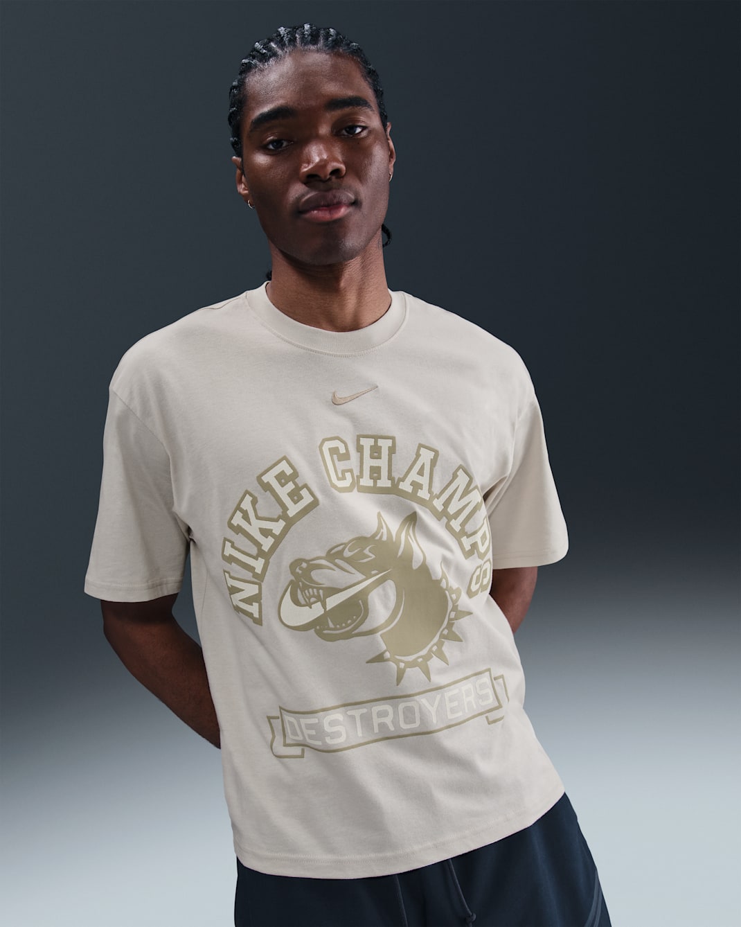Nike Sportswear Men's T-Shirt - Light Bone