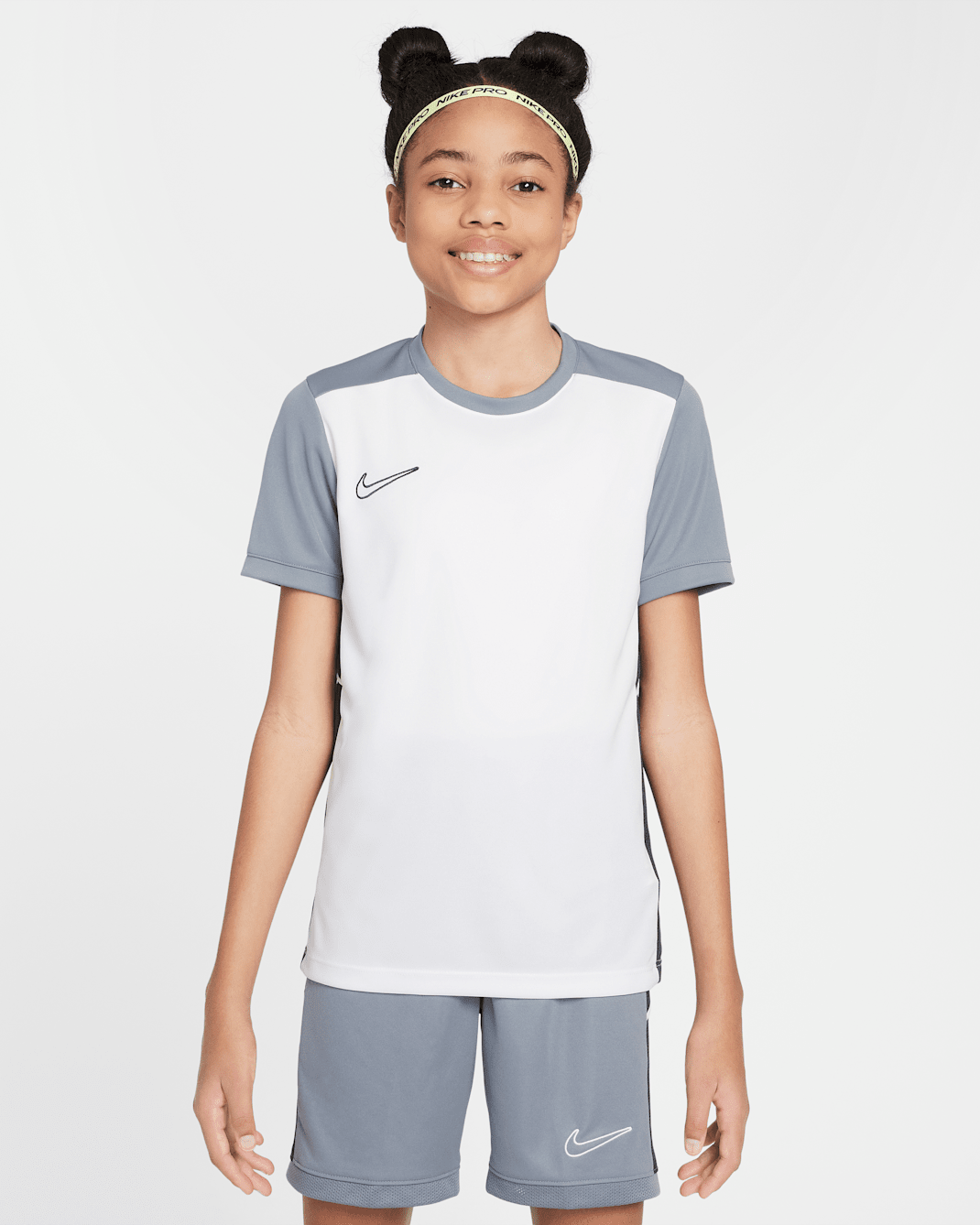 Playera de fútbol Dri-FIT para niños talla grande Nike Academy - Blanco/Antracita/Gris azulado/Antracita