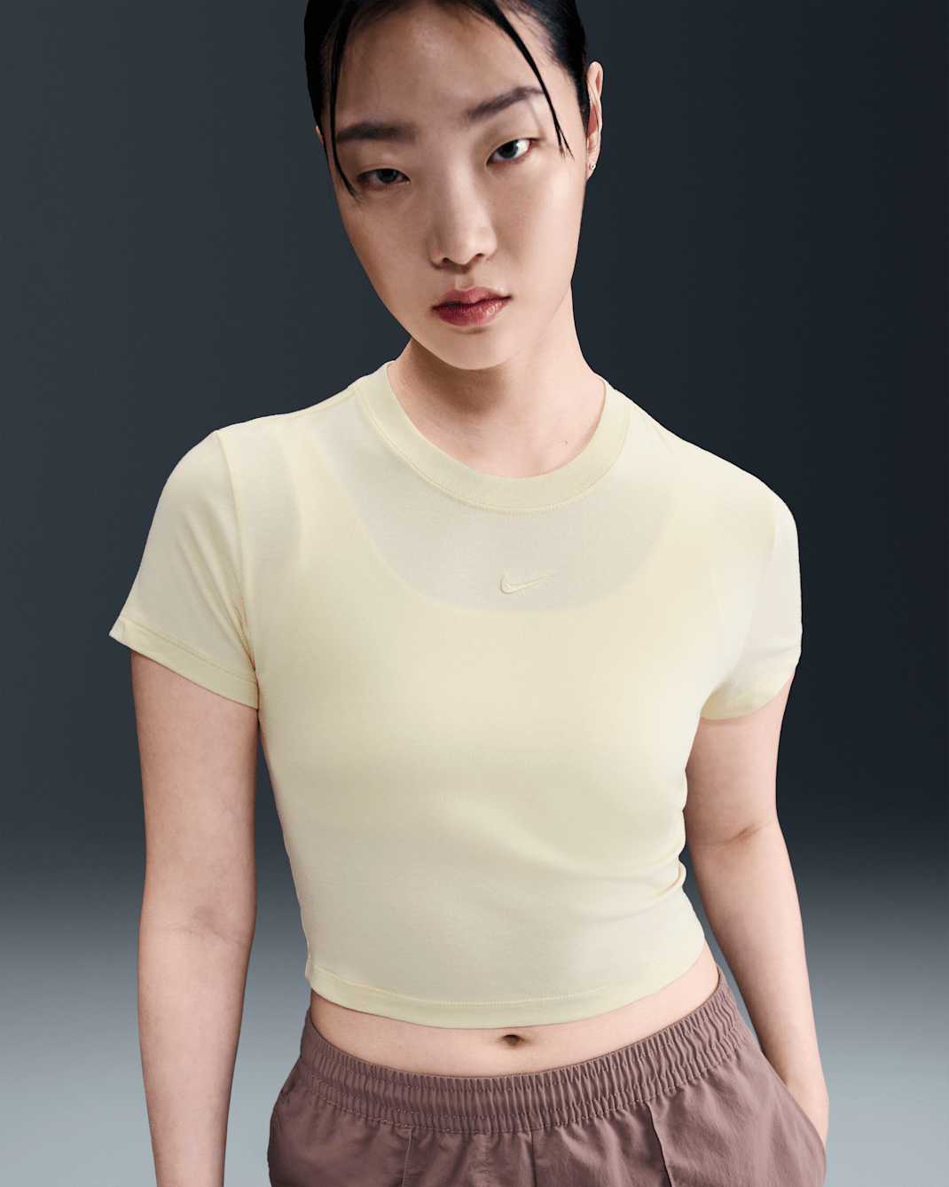 Nike Sportswear Chill Knit Women's Cropped T-Shirt - Alabaster