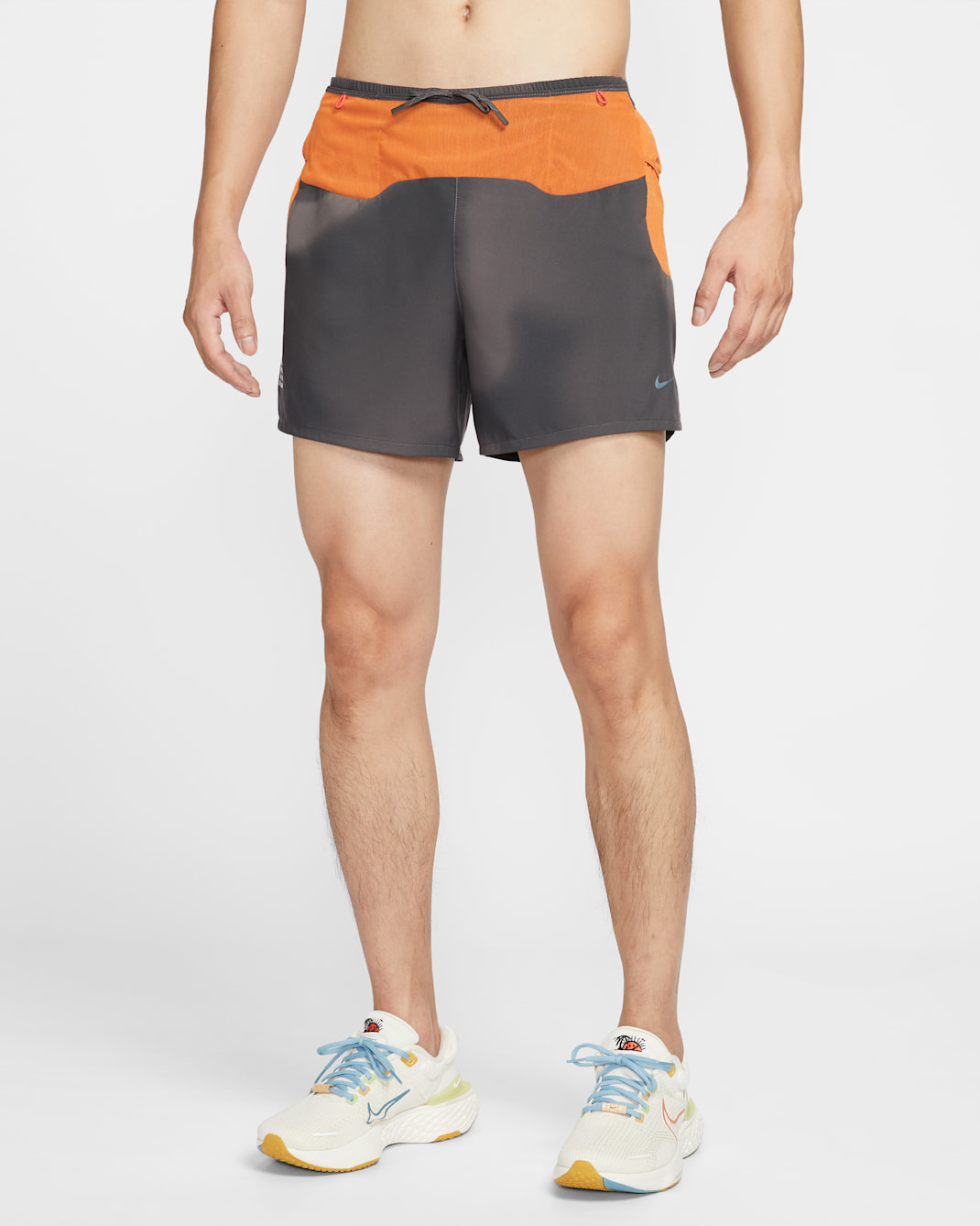Nike Second Sunrise Men's 12.5cms (approx.) Dri-FIT ADV Brief-Lined Running Shorts - Anthracite