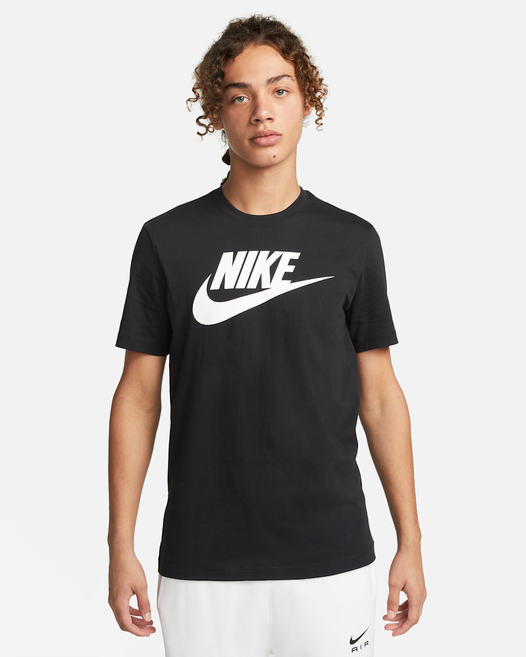 Nike Sportswear Men's T-Shirt - Black/White