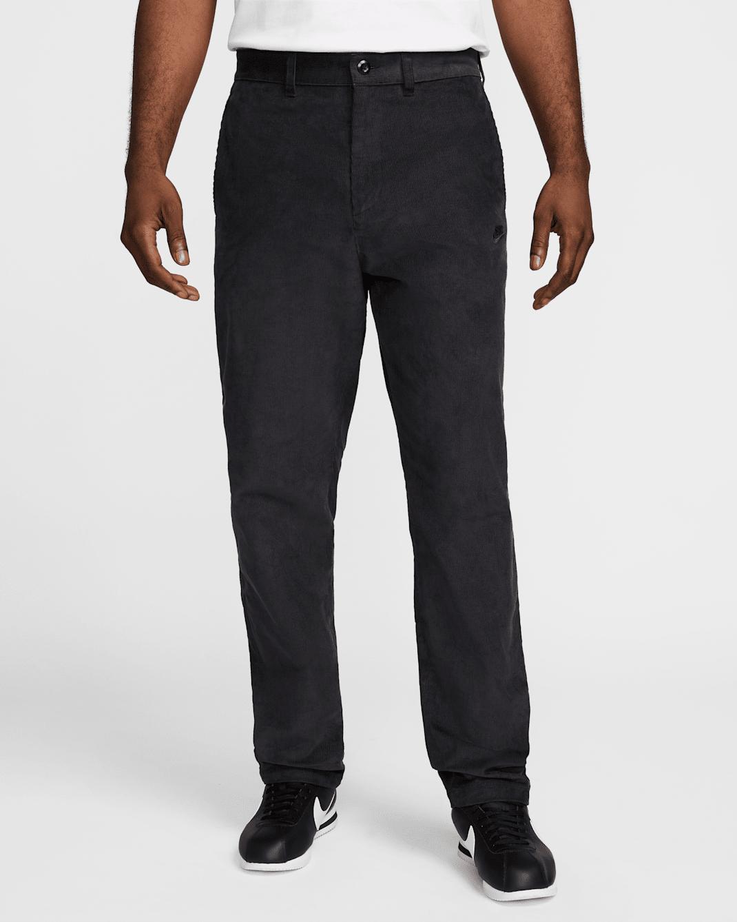 Nike Club Men's Corduroy Chino Trousers - Black