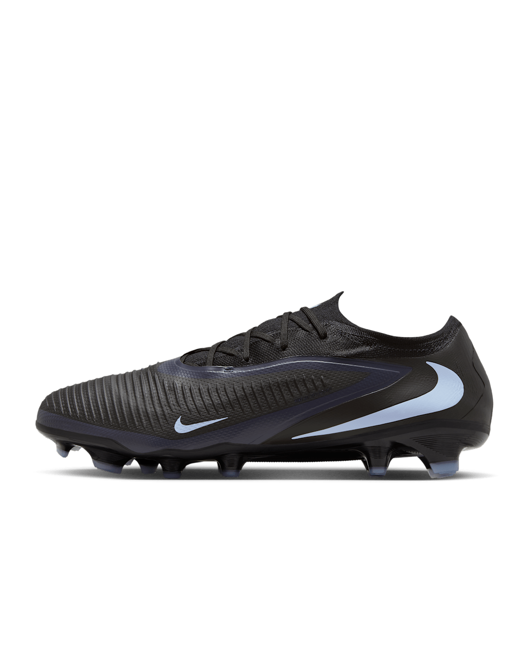 Nike Phantom 6 Low Pro Firm-Ground Football Boot - Black/Black