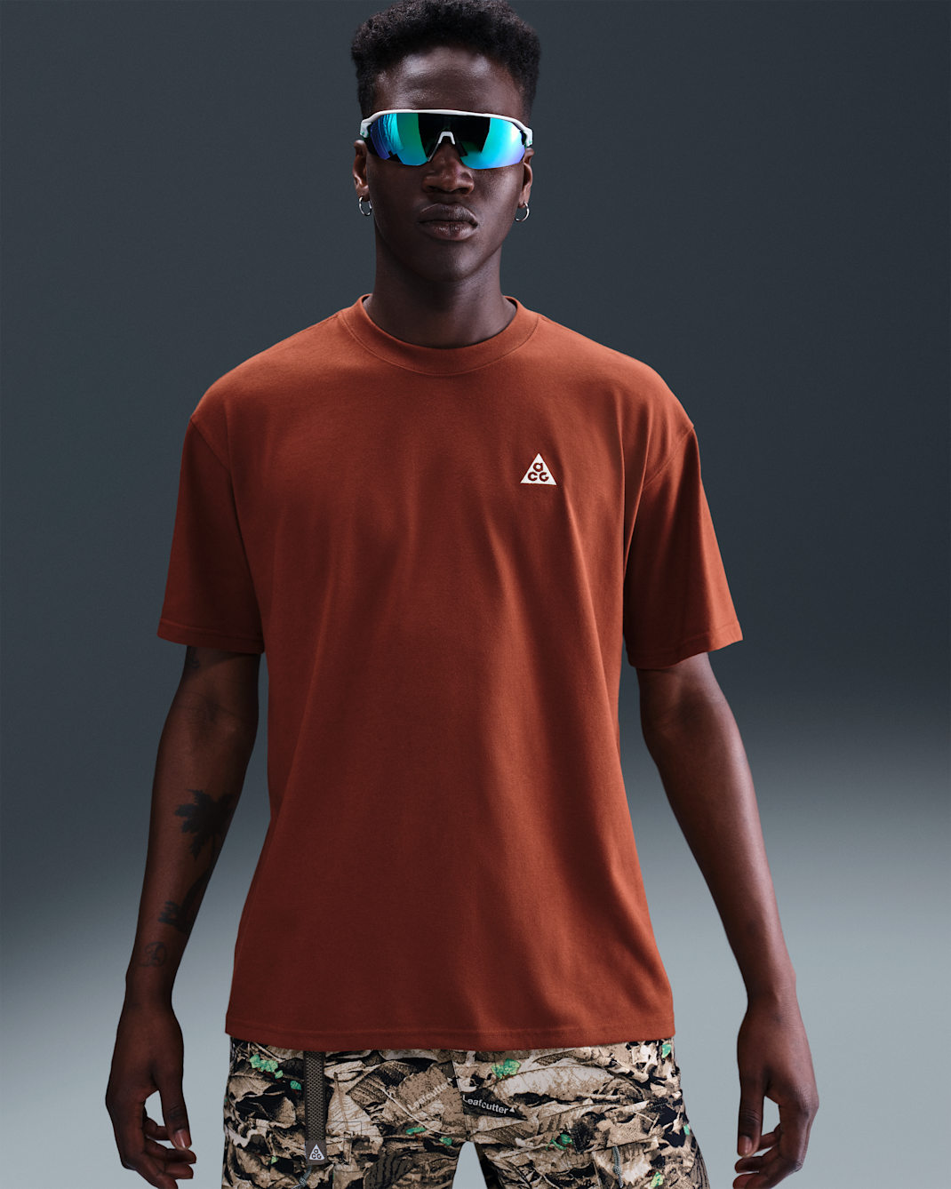 Nike ACG Men's Max90 T-Shirt - Cinnamon/Picante Red