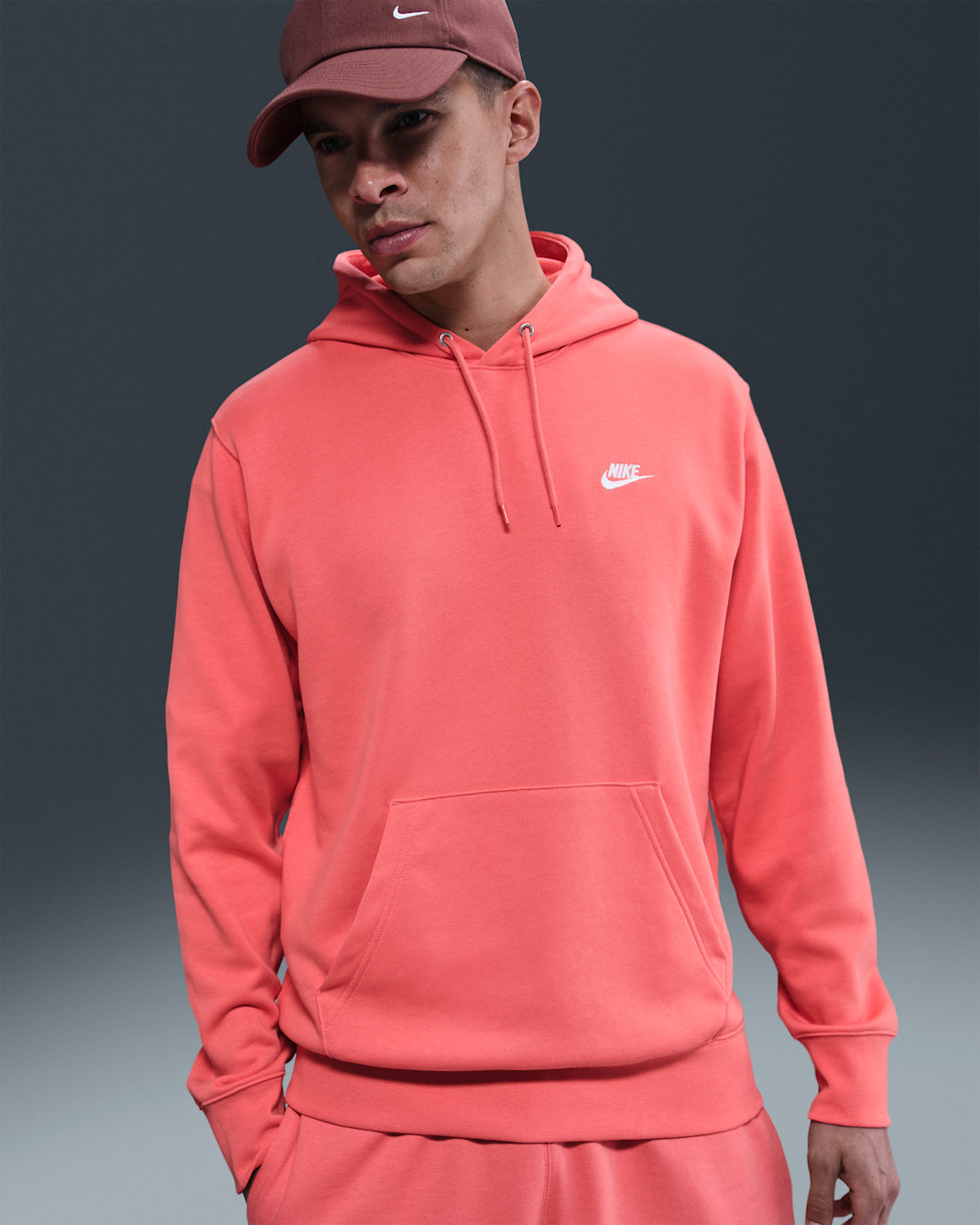 Sudadera con gorro sin cierre de French Terry para hombre Nike Club - Brasa mágica/Brasa mágica/Blanco