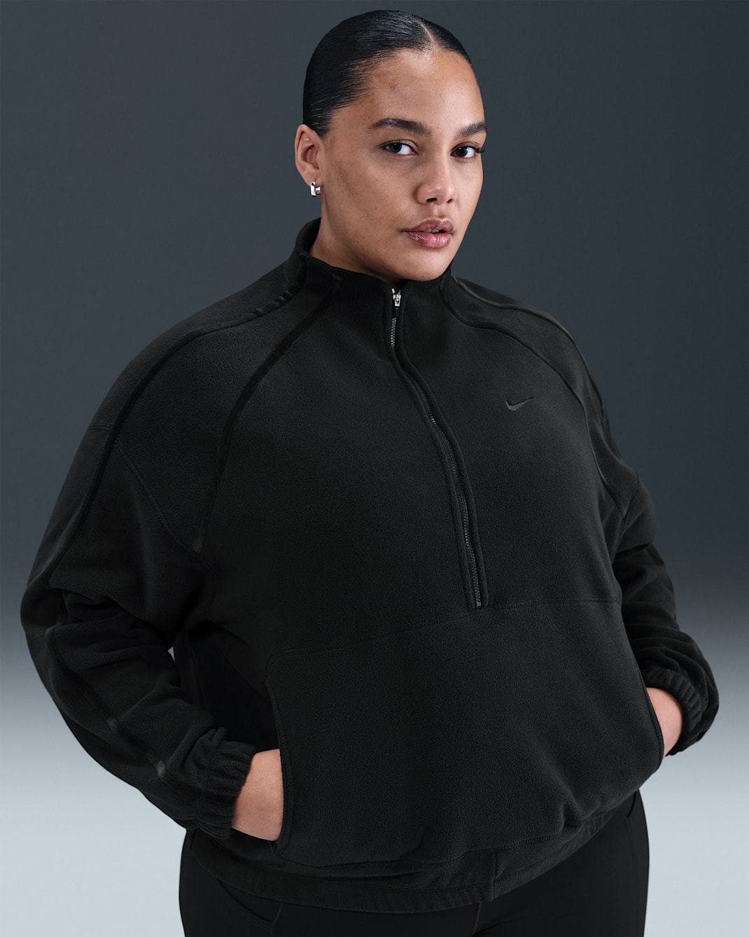 Nike One Women's Therma-FIT 1/2-Zip Oversized Top (Plus Size) - Black/Dark Smoke Grey