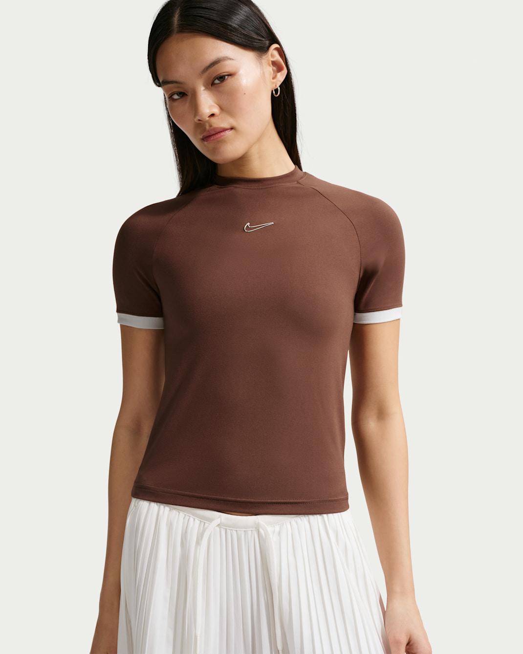 Haut slim à manches courtes Nike Sportswear pour femme - Light Chocolate