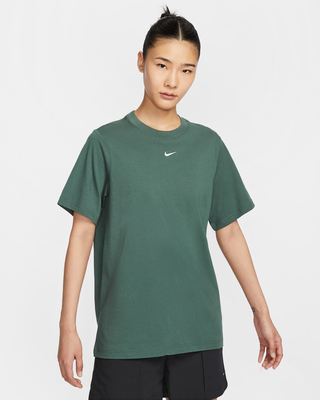 Nike Sportswear Women's T-shirt - Vintage Green/White
