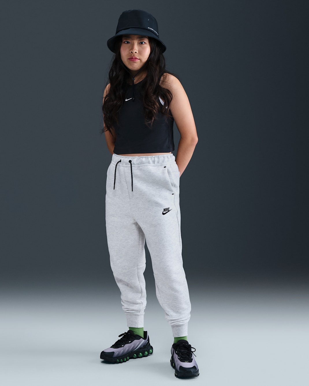 Nike Sportswear Tech Fleece Girls' Joggers (Extended Size) - Light Grey/Heather/Black/Black