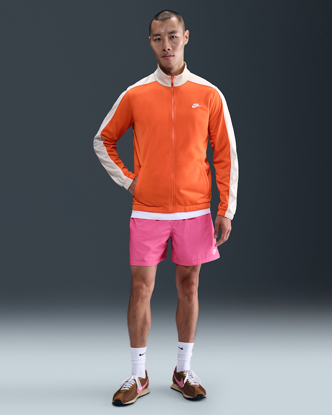 Nike Club Men's Woven Flow Shorts - Pinksicle/White