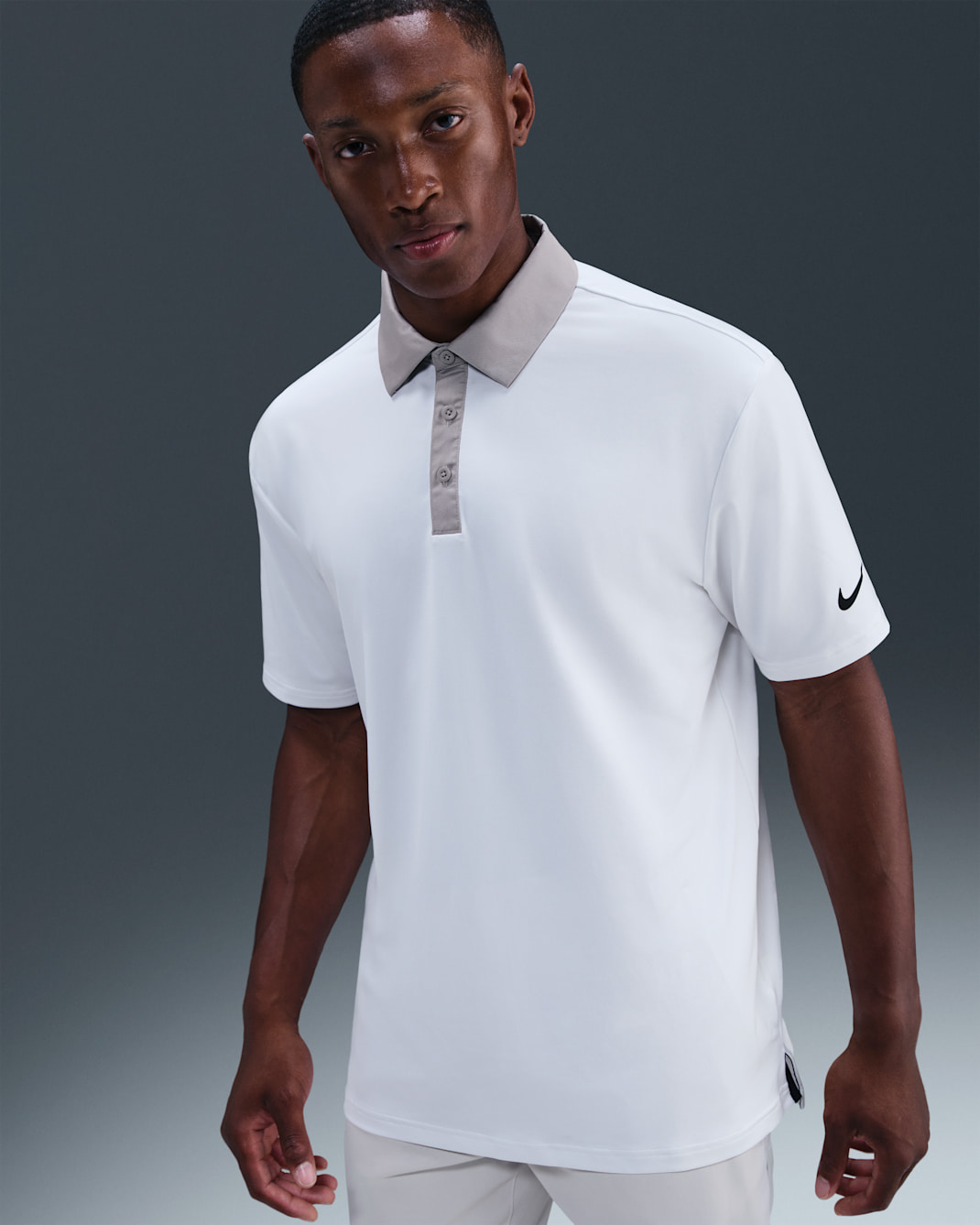 Polo de golf Dri-FIT para hombre Nike Tour - Blanco/Gris universitario/Negro
