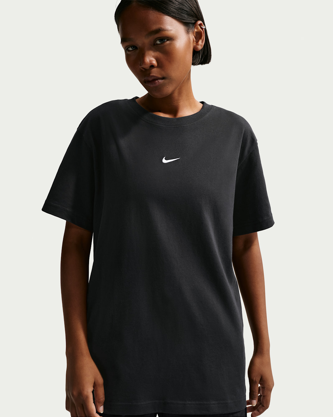 Nike Sportswear Women's Oversized Short-Sleeve T-Shirt - Black/White