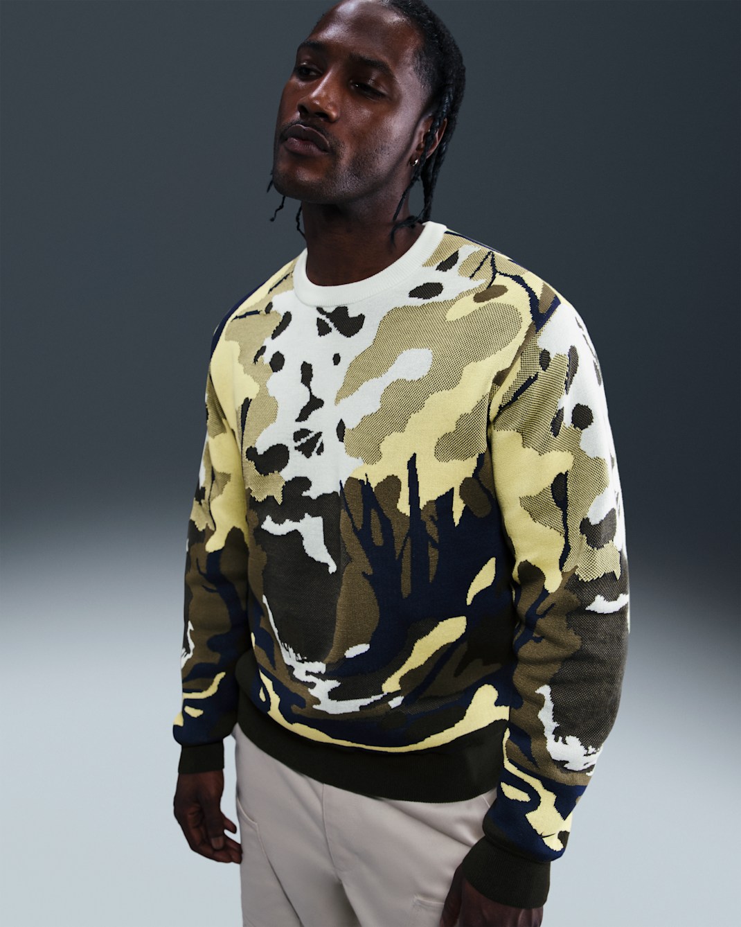 Nike Life Men's Wilderness Sweater - Sail/Soft Yellow