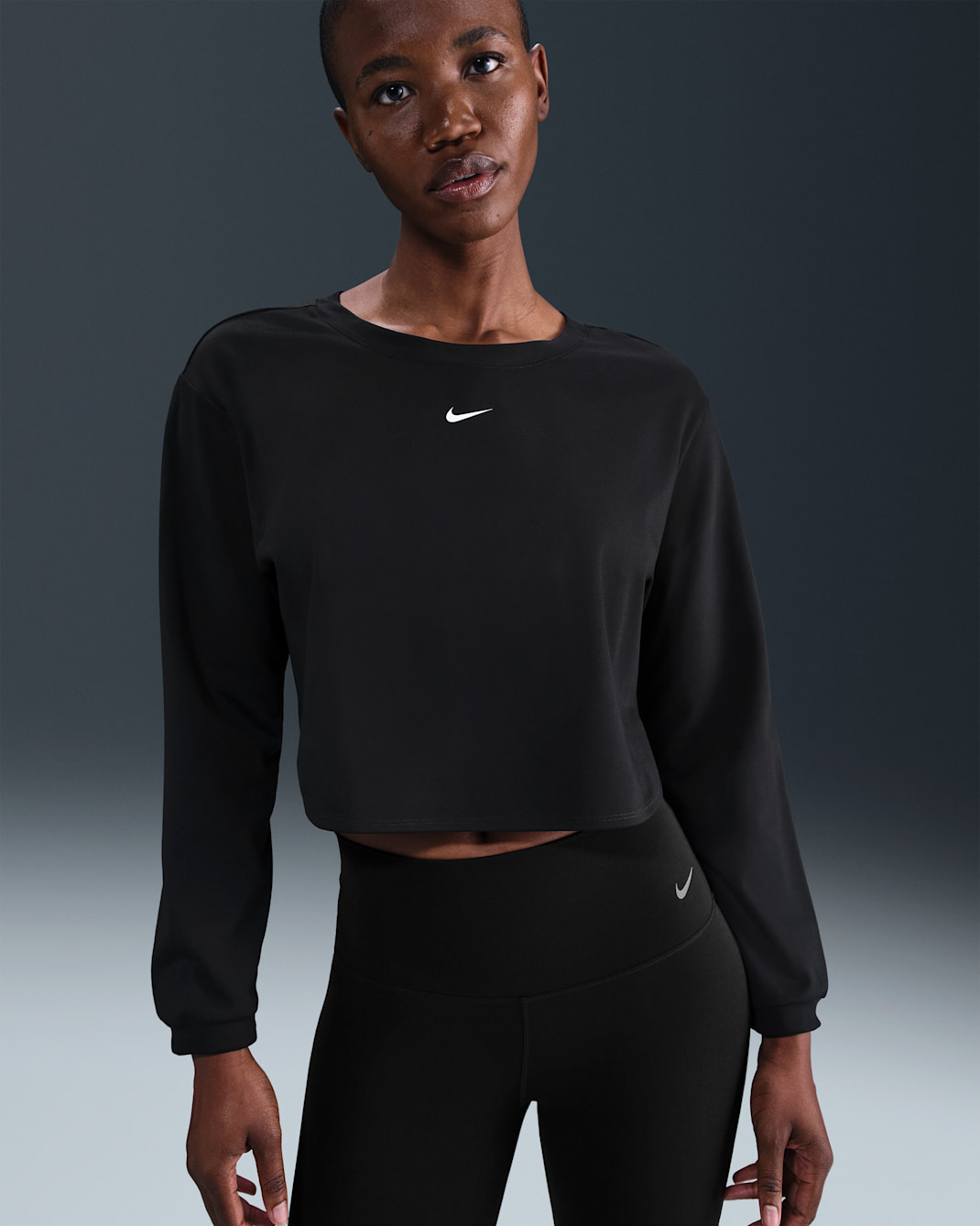 Nike One Women's Dri-FIT Mid Layer - Black/White