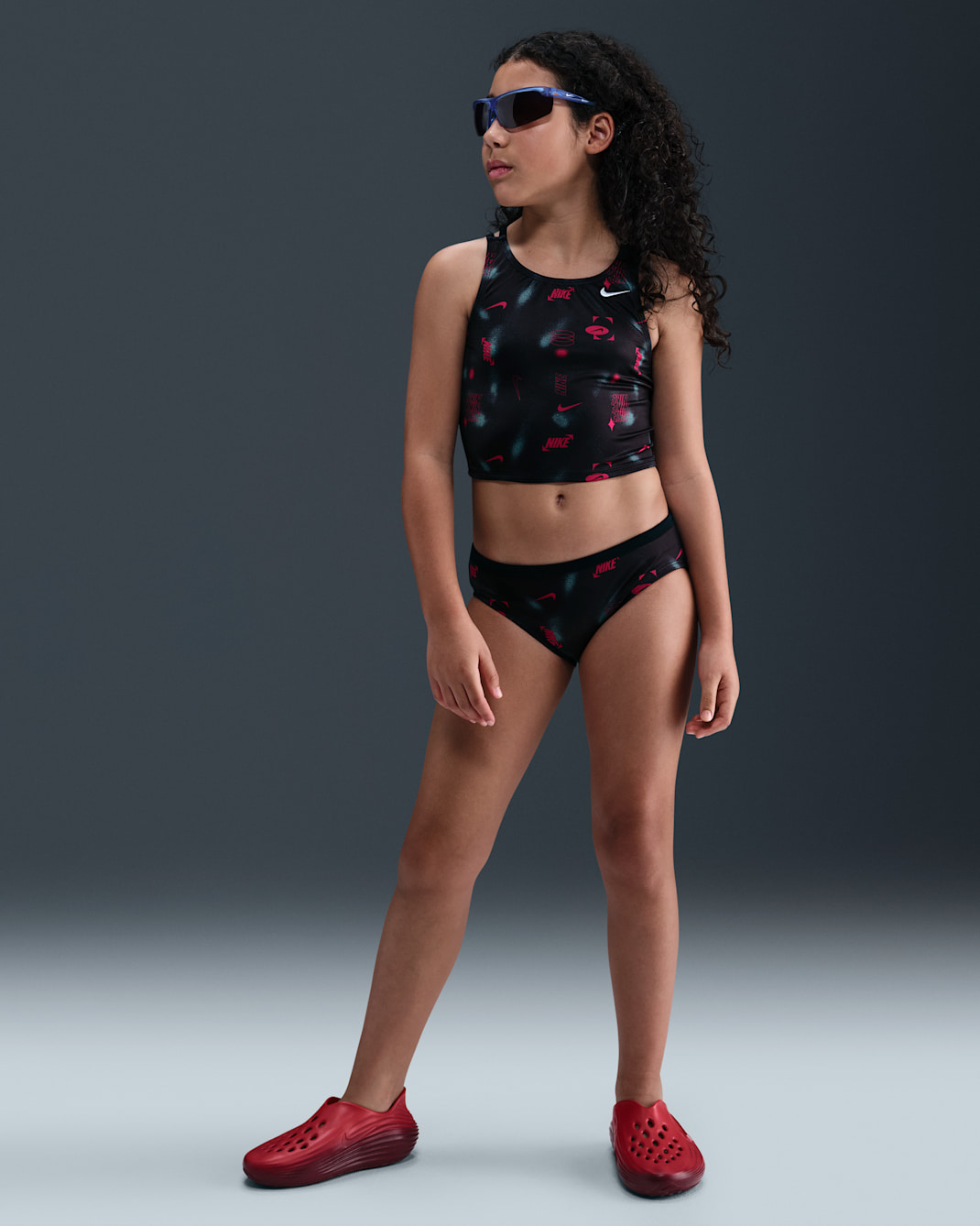 Conjunto de midkini con tirantes cruzados para niña talla grande Nike Swim - Negro/Turquesa desteñido/Rosa enérgico/Blanco