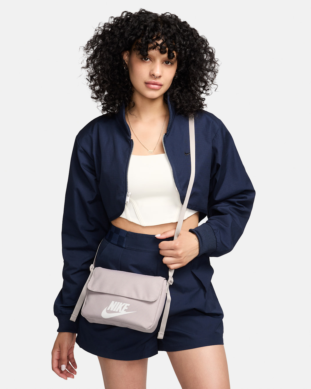 Nike Sportswear Women's Futura 365 Cross-body Bag (3L) - Platinum Violet/Platinum Violet/Summit White
