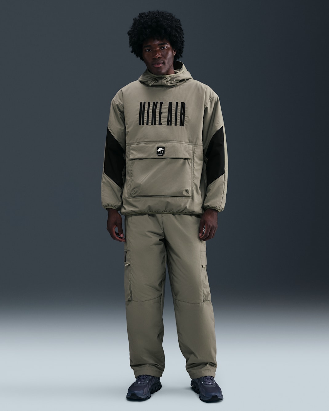 Pants cargo con aislamiento térmico para hombre Nike Air - Militar claro/Negro