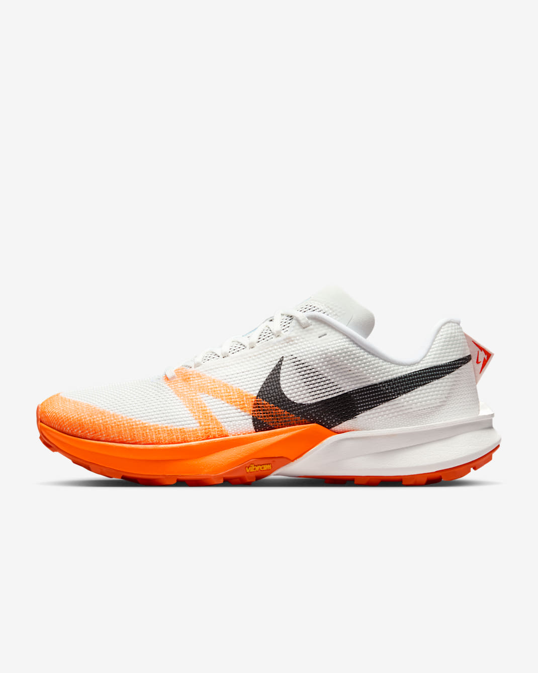 Nike Kiger 10 Arazi Tipi Erkek Koşu Ayakkabısı - Beyaz/Photon Dust/Total Orange/Siyah