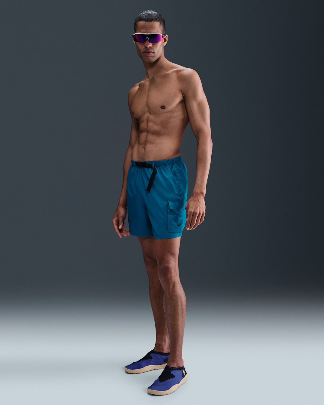 Shorts cargo con forro de ropa interior de 13 cm Nike Swim Voyage para hombre - Verde abismo/Negro/Negro