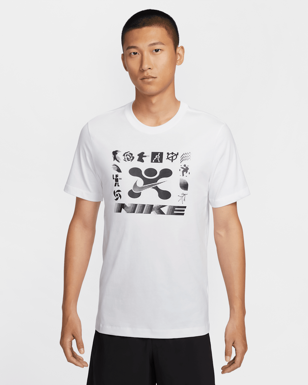 Nike Men's Fitness T-Shirt - White