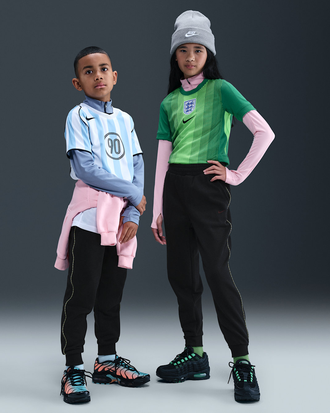 Nike Sportswear Club Big Kids' French Terry Joggers - Black/Burgundy Crush