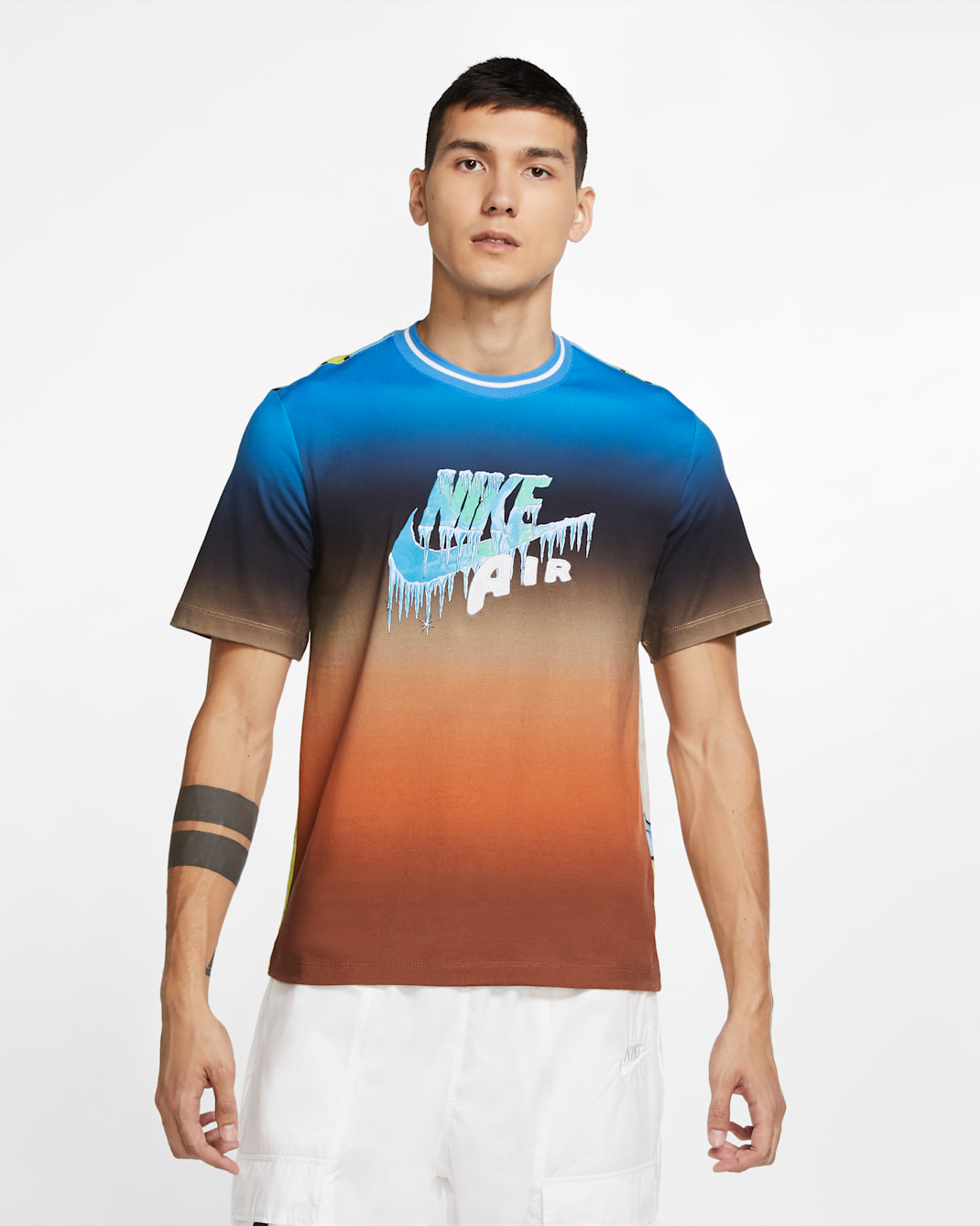 Nike Sportswear Men's T-Shirt - Light Photo Blue