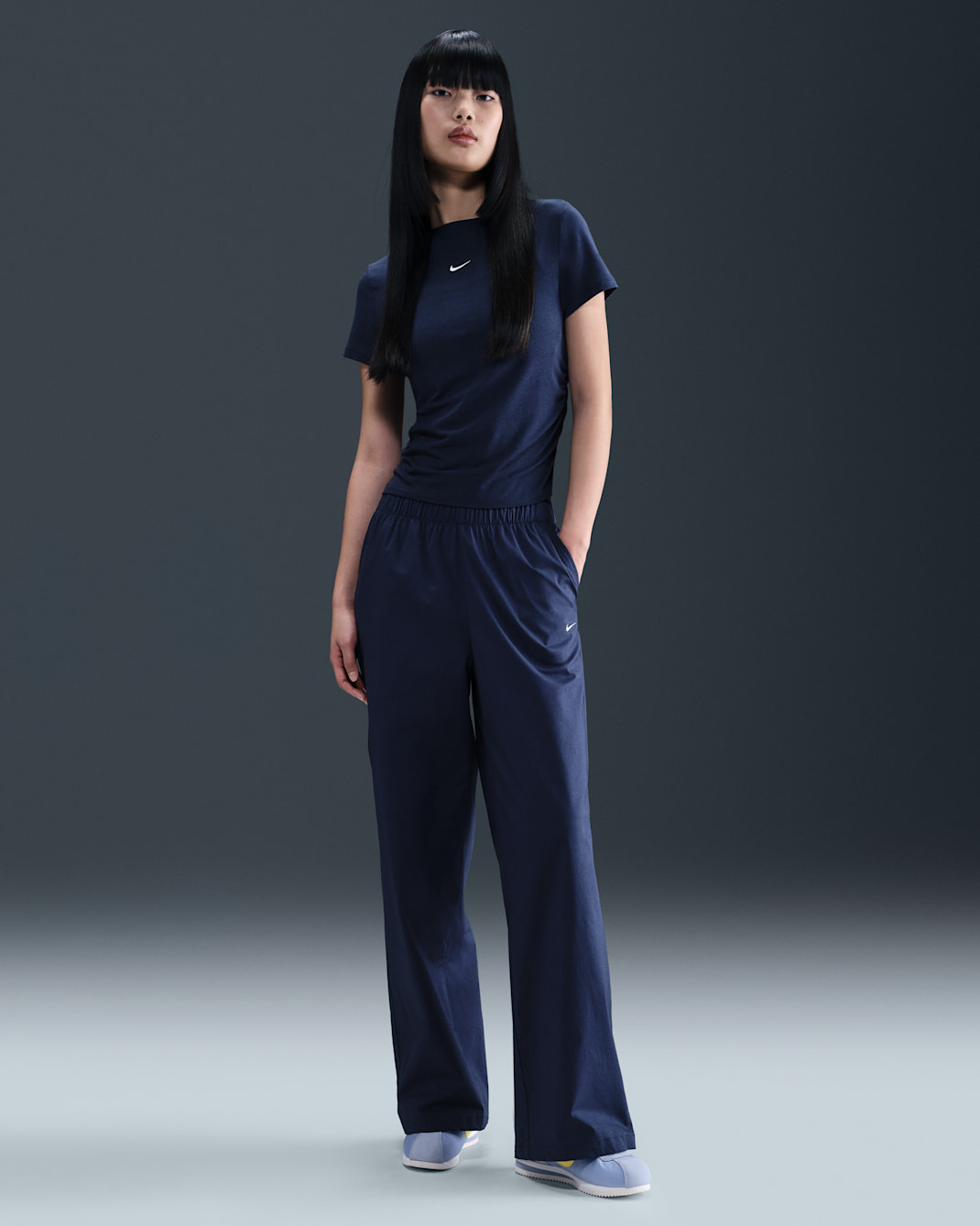 Nike Sportswear Chill Poplin Women's High-Waisted Loose Open-Hem Trousers - Midnight Navy/Sail