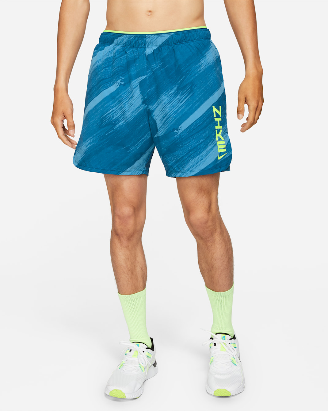 Nike Dri-FIT Sport Clash Men's Woven Training Shorts - Court Blue/Volt