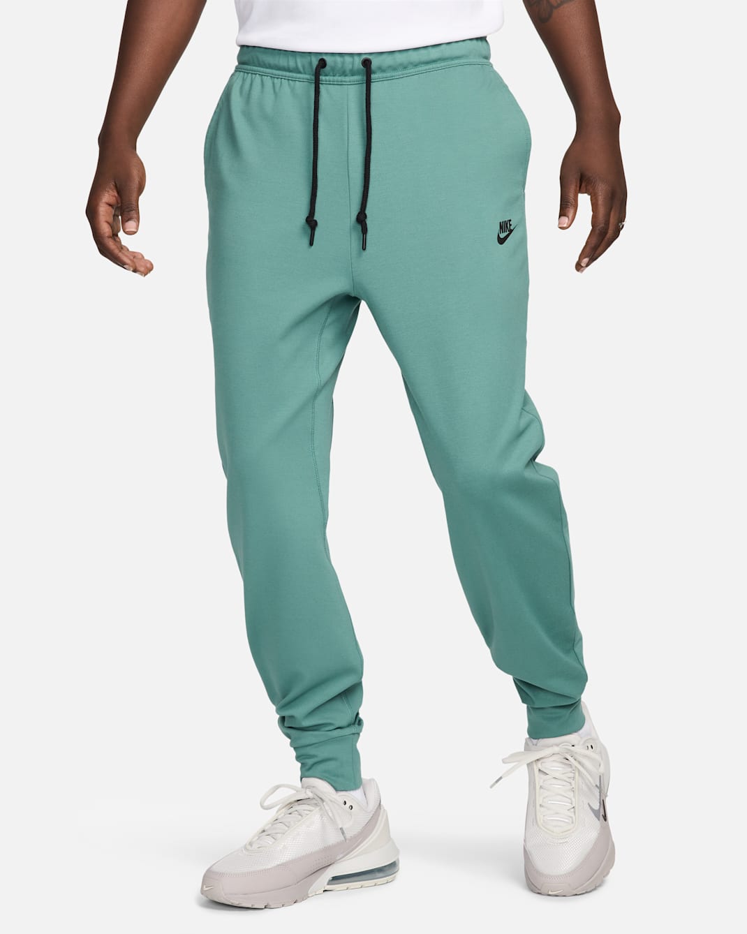 Joggers ligeros de tejido Knit para hombre Nike Sportswear Tech - De costa a costa/Negro