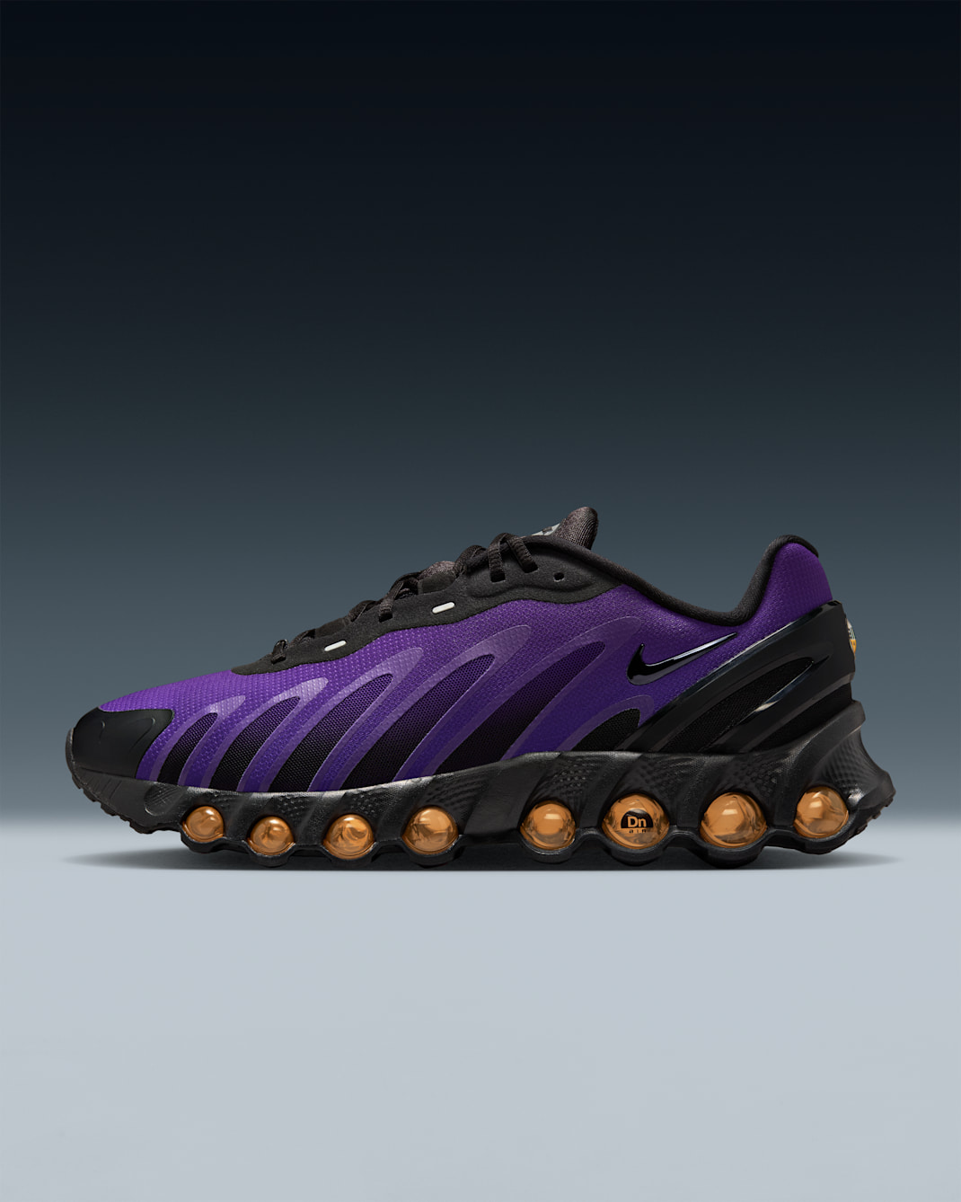 รองเท้าผู้ชาย Nike Air Max Dn8 - ดำ/Indigo Burst/Total Orange/Fierce Purple