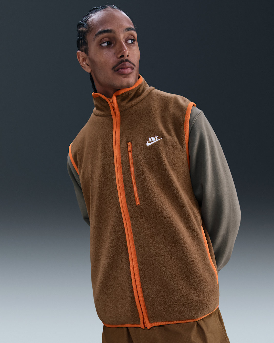 Nike Sportswear Club Men's Winterized Gilet - Mosswood Brown/Campfire Orange/White