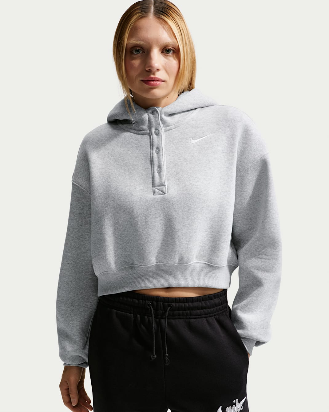 Sudadera con gorro Nike Sportswear oversized cropped Henley de tejido Fleece para mujer Phoenix - Platino puro/Jaspeado/Vela