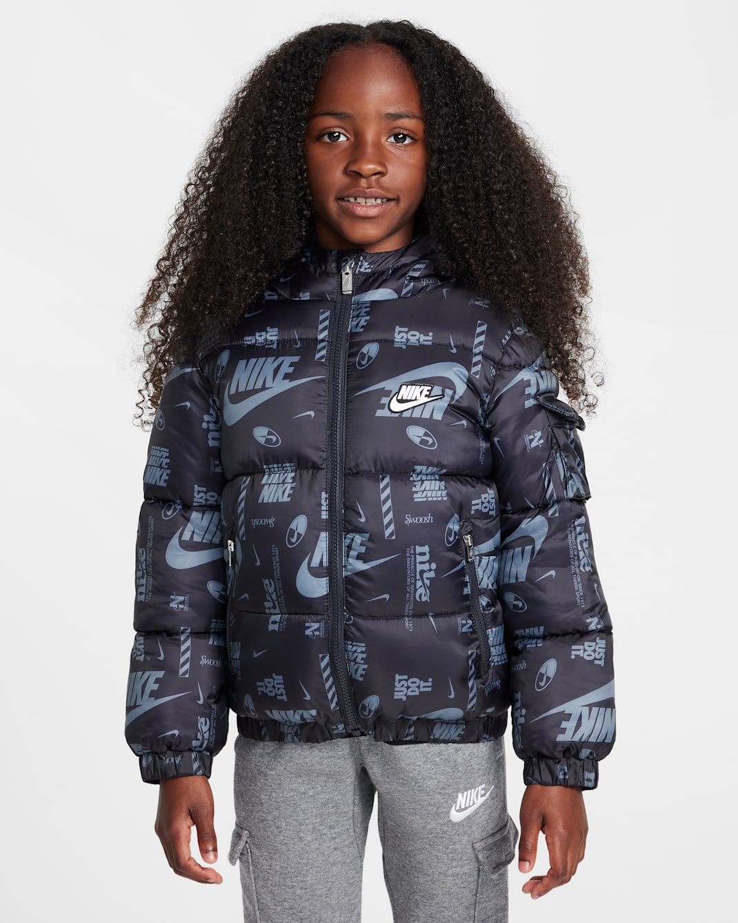 Nike DNA Puffer-Jacke mit Logo (jüngere Kinder) - Schwarz