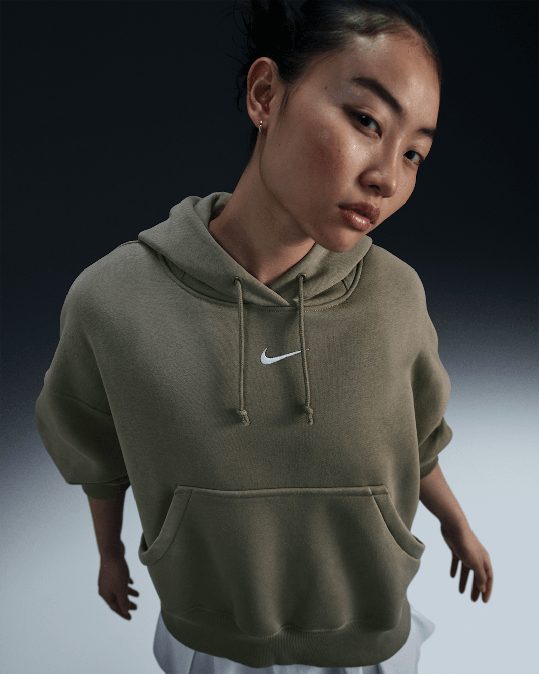 나이키 스포츠웨어 피닉스 플리스 여성 오버-오버사이즈 풀오버 후디 - 라이트 아미/세일