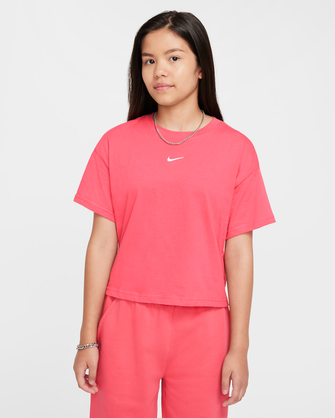 เสื้อยืดเด็กโต Nike Sportswear Essential (หญิง) - Aster Pink