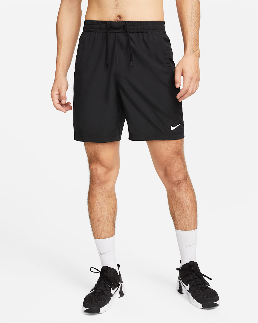Nike Dri-FIT Form Men's 18cm (approx.) Unlined Versatile Shorts - Black/White