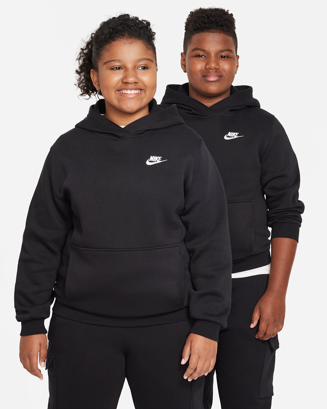 Nike Sportswear Club Fleece Older Kids' Pullover Hoodie (Extended Size) - Black/White