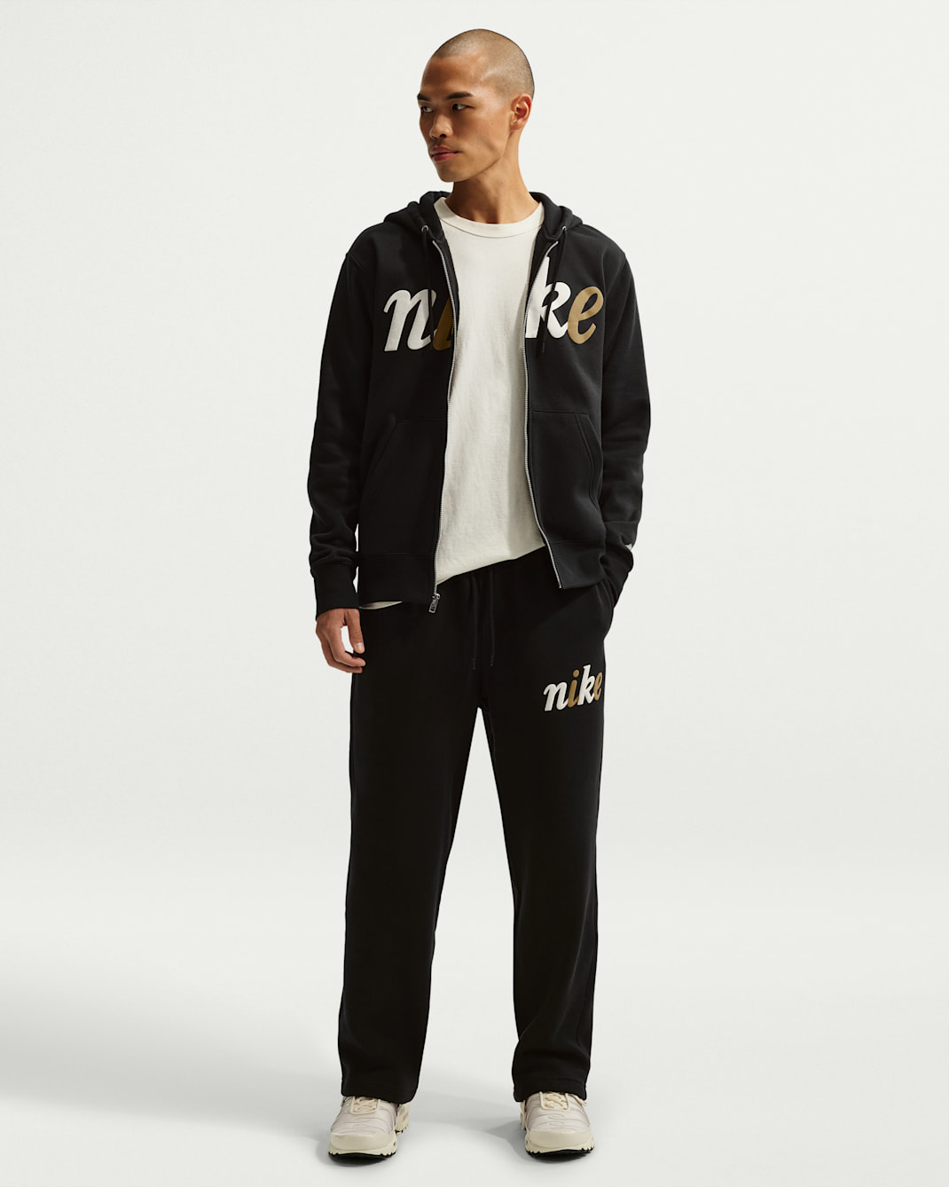 나이키 스포츠웨어 클럽 남성 플리스 오픈 헴 팬츠 - 블랙/블랙/세일