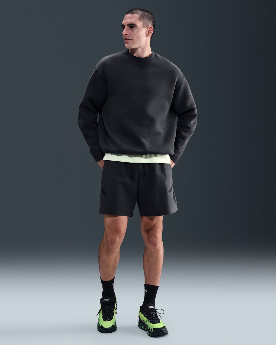 Nike Tech Men's Dri-FIT Shori Loose-Fit Shorts - Anthracite/Black