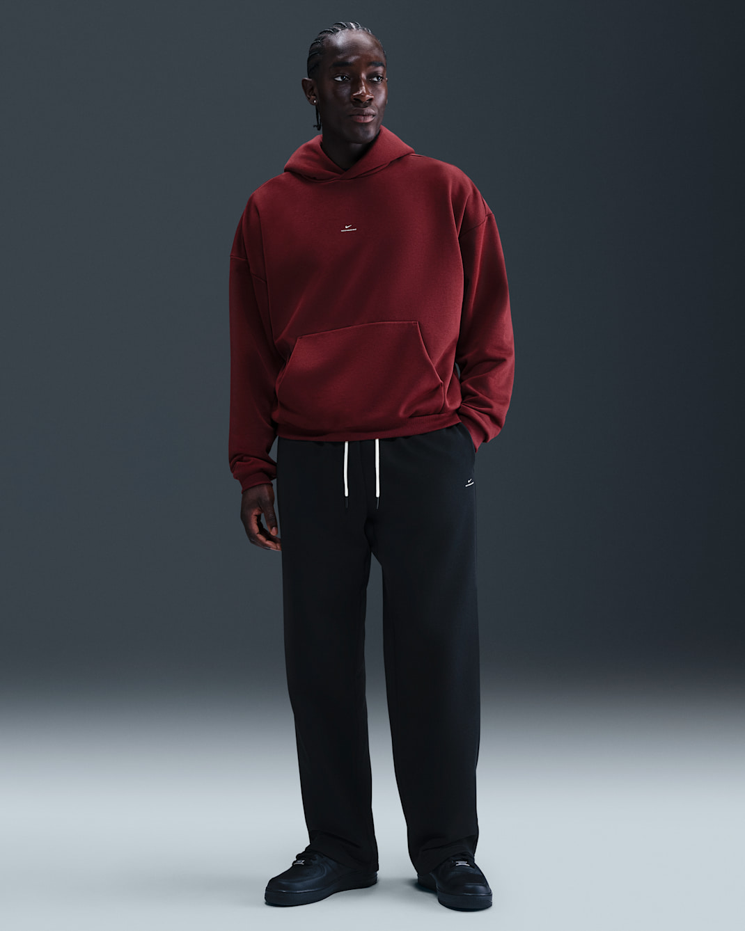 Nike Standard Issue Therma-FIT-basketballbukser med åbne manchetter til mænd - sort/Pale Ivory