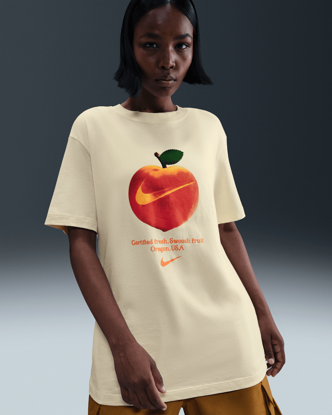Nike Sportswear Women's T-Shirt - Coconut Milk